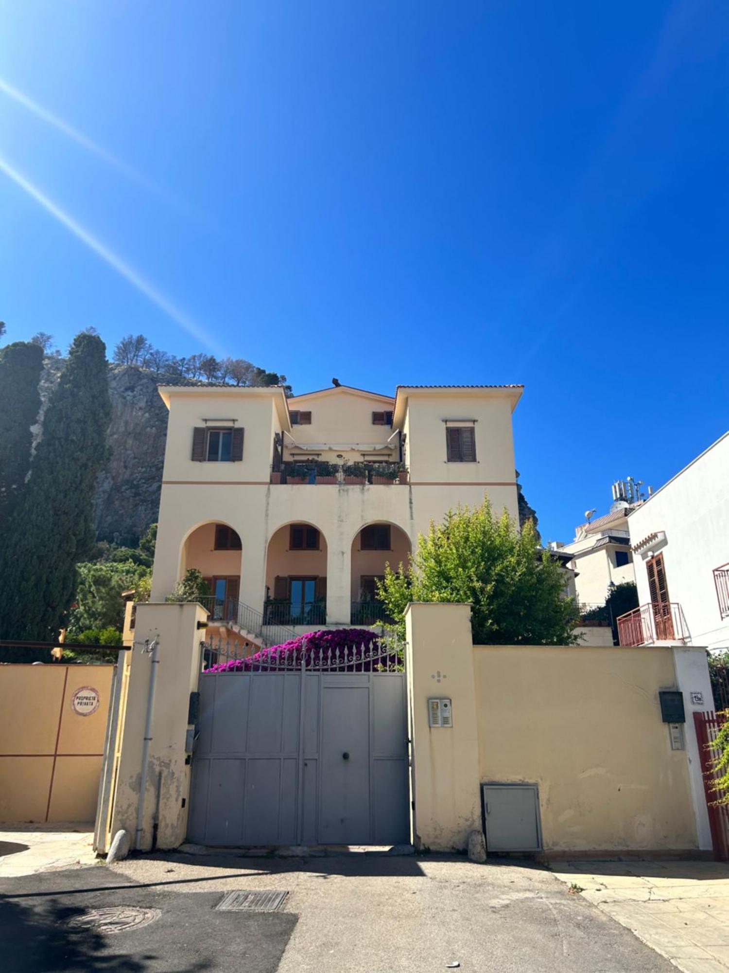 Mondello Suite Apartment Exterior photo